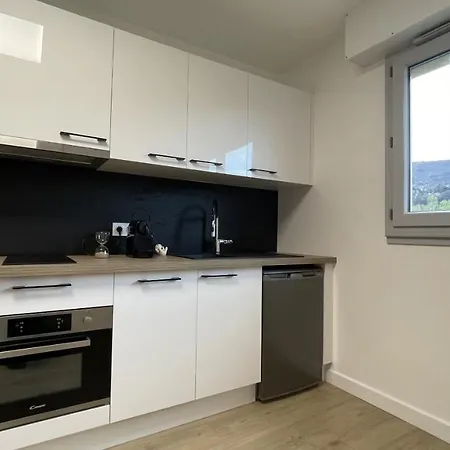 Apartment L'innovale - Inria / Naver Labs *